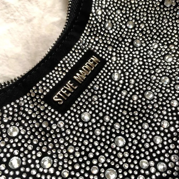 Steve Madden Rhinestone Bag with Adjustable Strap and Chain Strap 🤍🖤 - Picture 6 of 11